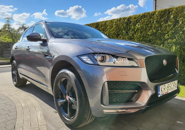 Jaguar F-Pace cena 116990 przebieg: 84000, rok produkcji 2018 z Dynów małe 781